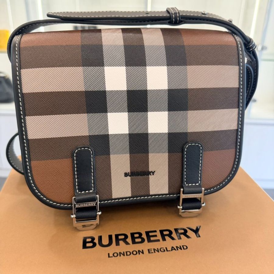 BURBERRY 格紋郵差包-0