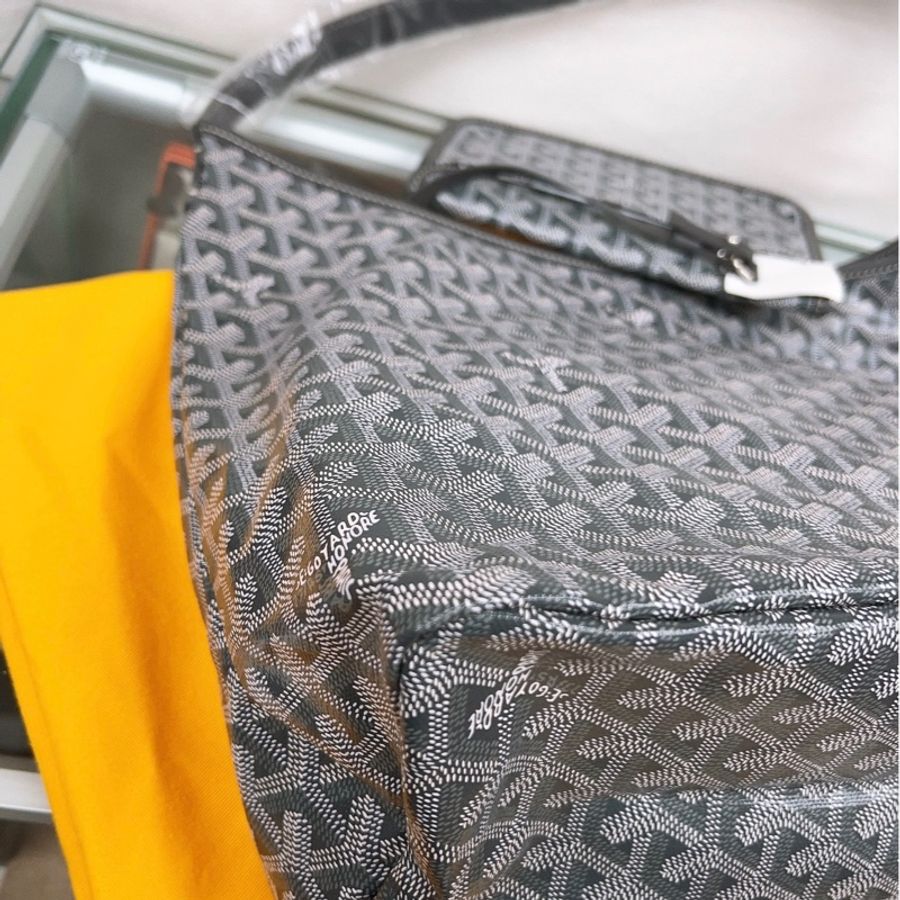 全新 Goyard boheme hobo 灰色老花肩背包-4