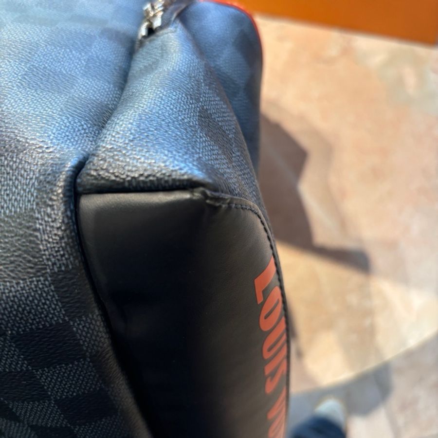 Louis Vuitton LV路易威登 DISCOVERY橙色限量 阿波羅1888賽車限量款雙肩包 尺寸28*15*38cm-9