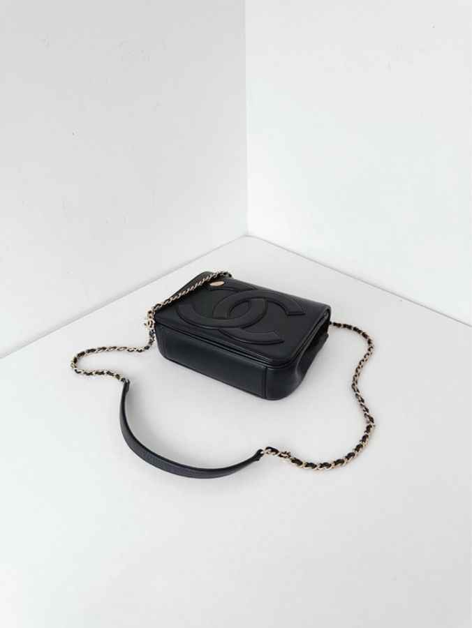 💎Chanel香奈兒|黑金浮雕大雙C豆腐口蓋包|98新-5