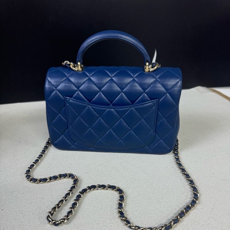 22年 香奈兒/Chanel 手柄CF 大mini羊皮藏藍色-1
