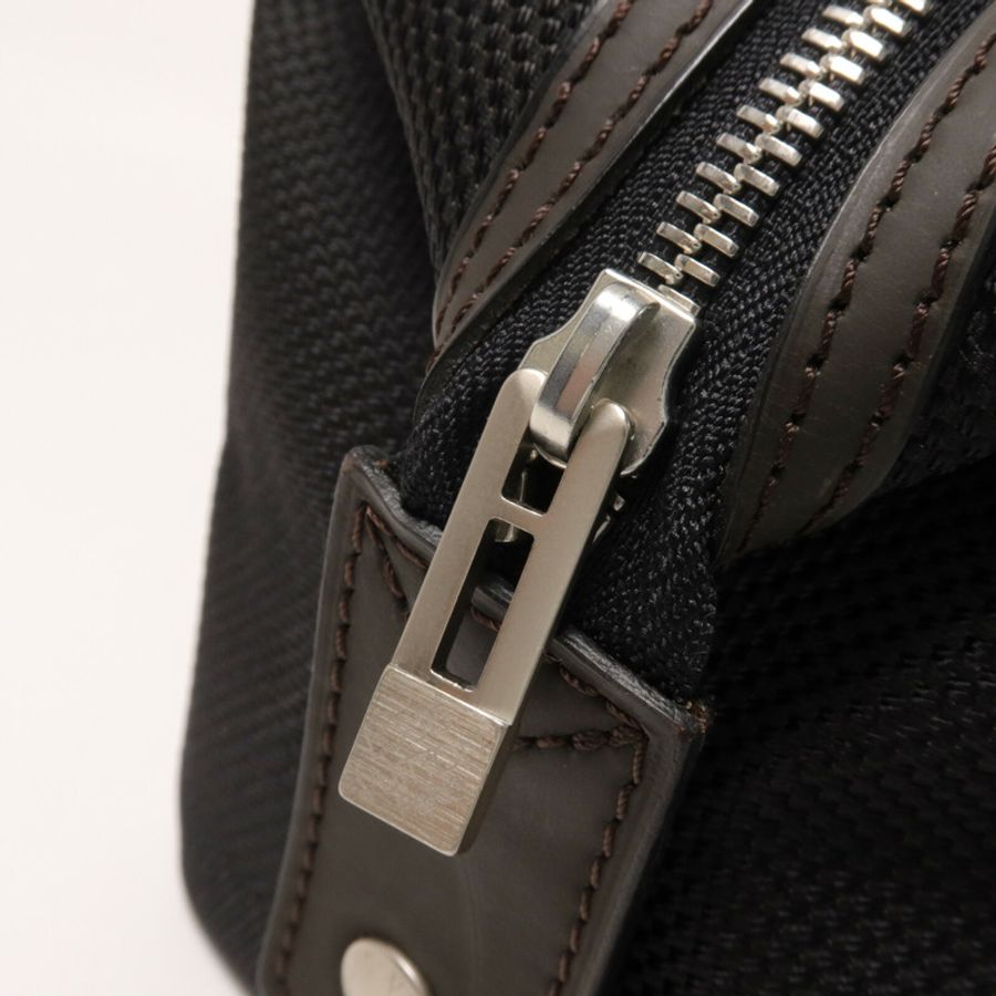 LOUIS VUITTON Damier Geant Trousse Albatros手拿包-7